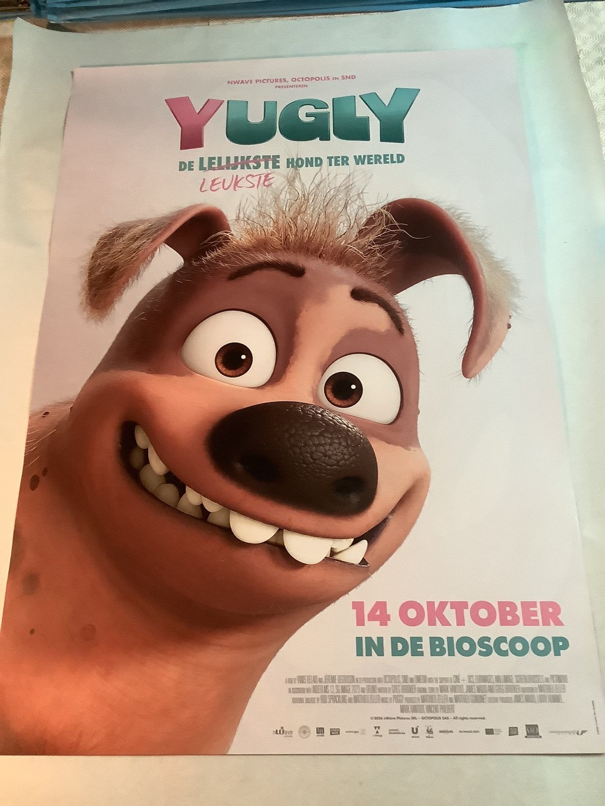 YUGLY   FILMPOSTER   70-100 cm, Ophalen of Verzenden, Zo goed als nieuw