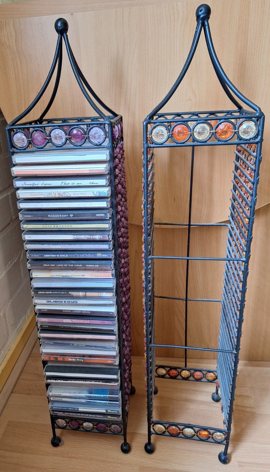 2x CD rek met glazen steentjes - Paars en Oranje, Huis en Inrichting, Woonaccessoires | Cd- en Dvd-rekken, Ophalen of Verzenden