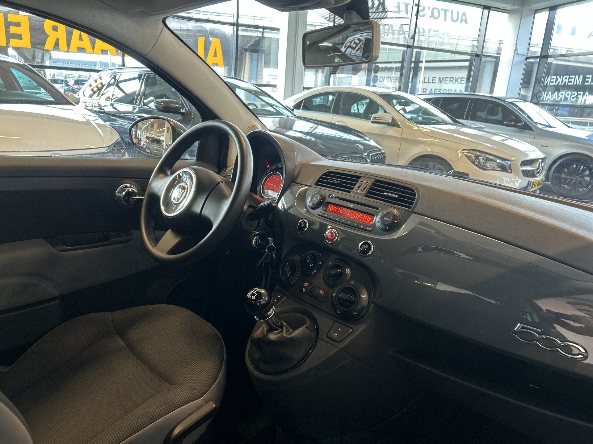 Fiat 500 1.0 TwinAir Pop | Airco | LM velgen | Nederlands ge, Auto's, Fiat, Voorwielaandrijving, Stof, Gebruikt, Origineel Nederlands