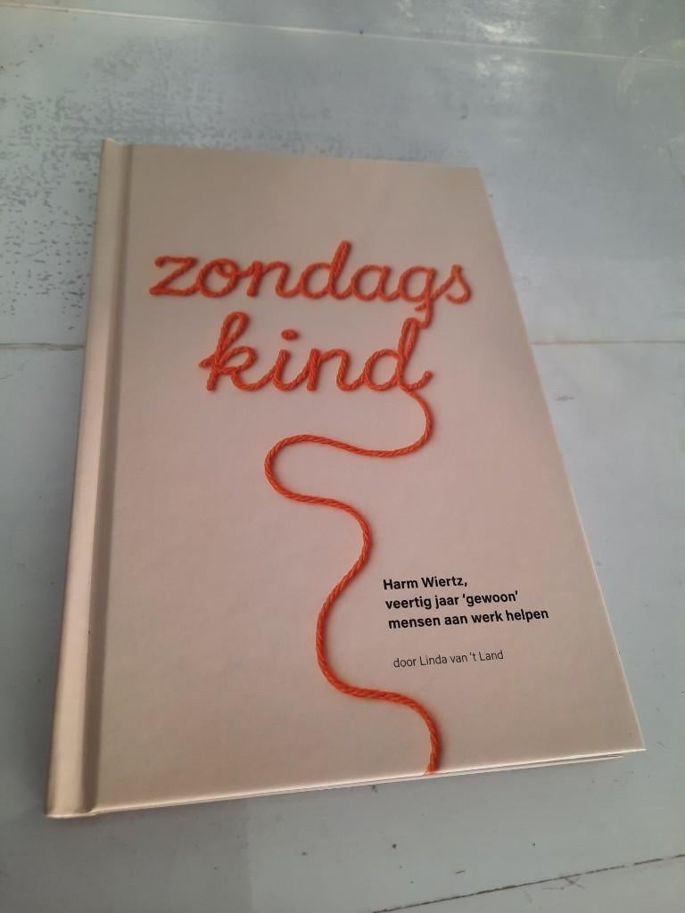 Zondagskind - Harm Wiertz, 40 jaar gewoon mensen aan het, Ophalen of Verzenden, Nieuw