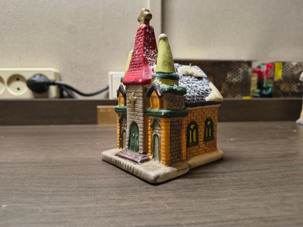 leuk kersthuisje (kerkje) te koop, Diversen, Kerst, Ophalen of Verzenden, Gebruikt