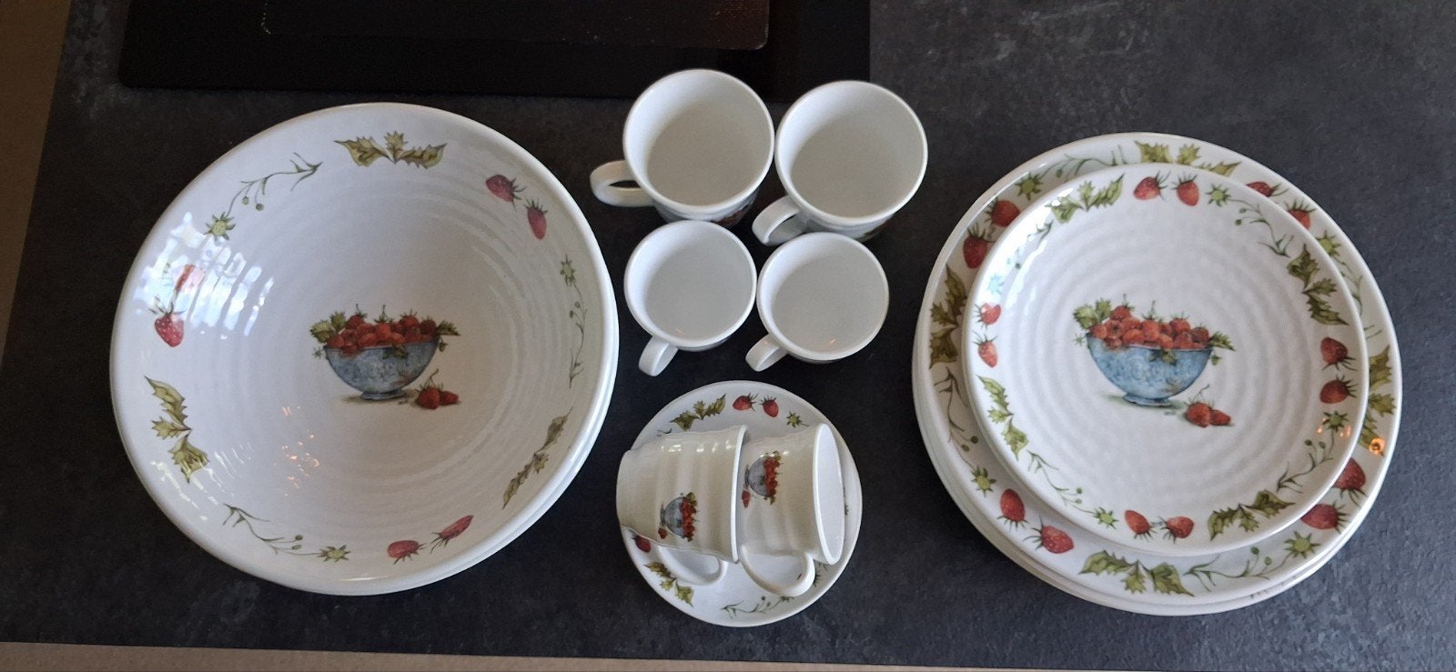 Melamine kampeer servies Jet ter Steege Strawberry, Kunststof, Gebruikt, Ophalen of Verzenden, Overige stijlen