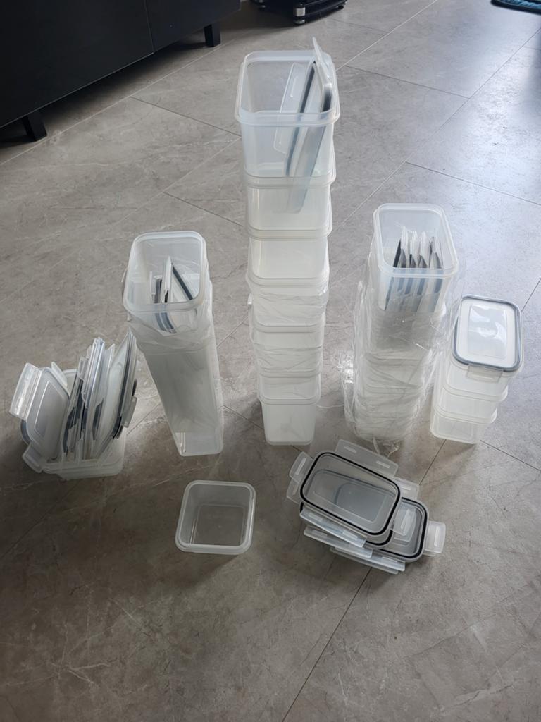 Storage boxes various sizes, Ophalen, Rechthoekig