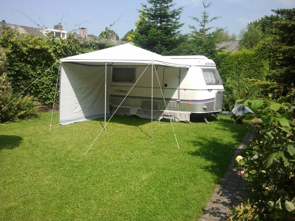 Caravan Eriba Triton 1999, Luifel, Treinzit, Particulier, Eriba