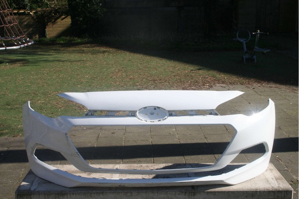 HYUNDAI  I 20 VOORBUMPER FACELIFT, Gebruikt, Niet ingevuld, Bumper, Hyundai