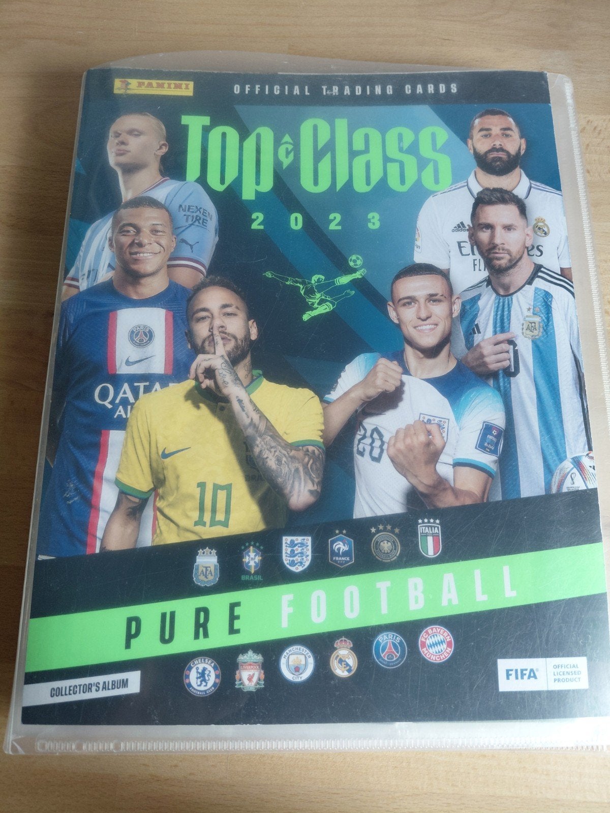 Panini Top Class 2023 Voetbalboek met Kaartjes, Ophalen of Verzenden, Zo goed als nieuw, Overige sporten, Boek of Tijdschrift