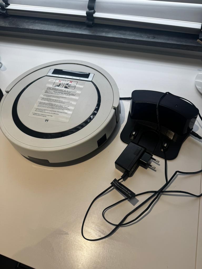 Medion robot stofzuiger, Ophalen, Zo goed als nieuw