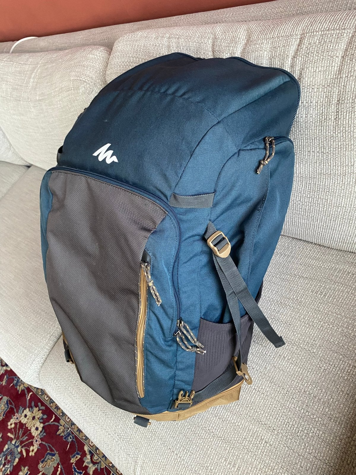 Quechua Escape 70L Trekking Rugzak - Blauw/Bruin, Sieraden, Tassen en Uiterlijk, Tassen | Rugtassen, Gebruikt, 25 tot 40 cm, Trekking