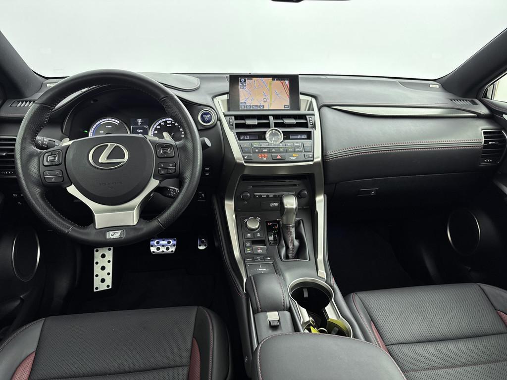 Lexus NX - 300h AWD F Sport Line // DEALERONDERHOUDEN // PAN, Auto's, Lexus, Gebruikt, 1760 kg, Leder, Bedrijf