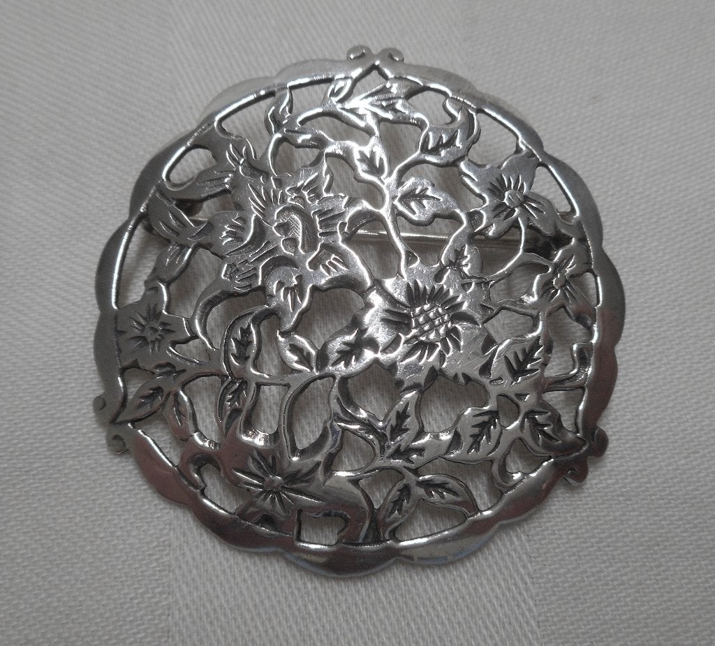 Zilveren vintage broche Niekerk nr.1359, 4 tot 7 cm, Verzenden, Zo goed als nieuw, Zilver