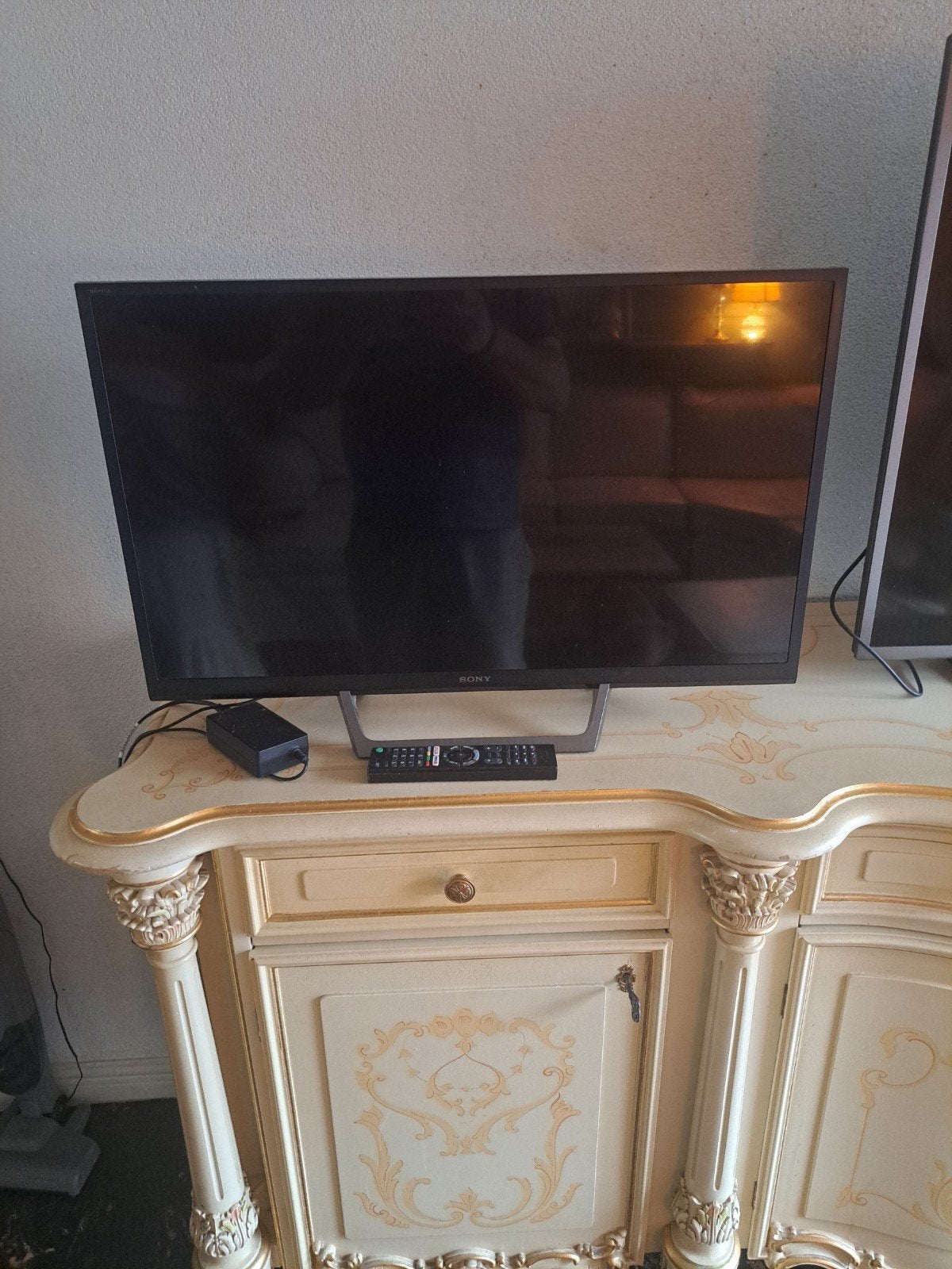 Sony Bravia LED TV - 80 cm beelddiagonaal, LED, 50 Hz, Zo goed als nieuw, Sony