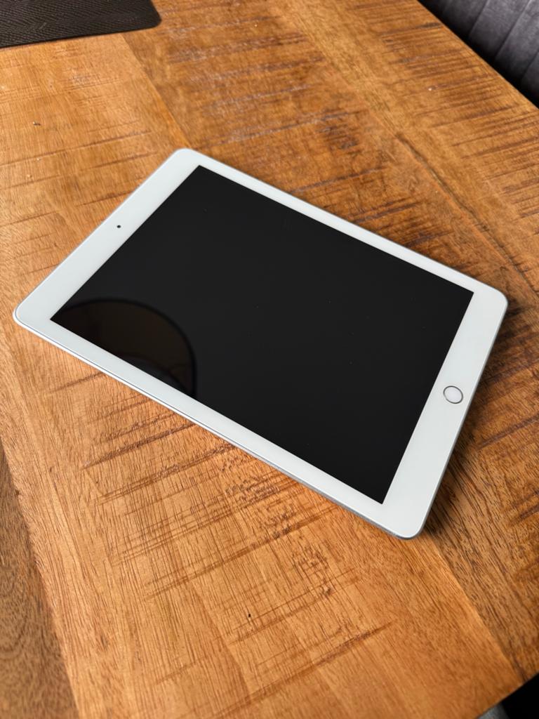 Apple iPad 6e generatie 32GB Wi-Fi 6th generation, Computers en Software, Apple iPads, 10 inch, Gebruikt, 32 GB, Apple iPad