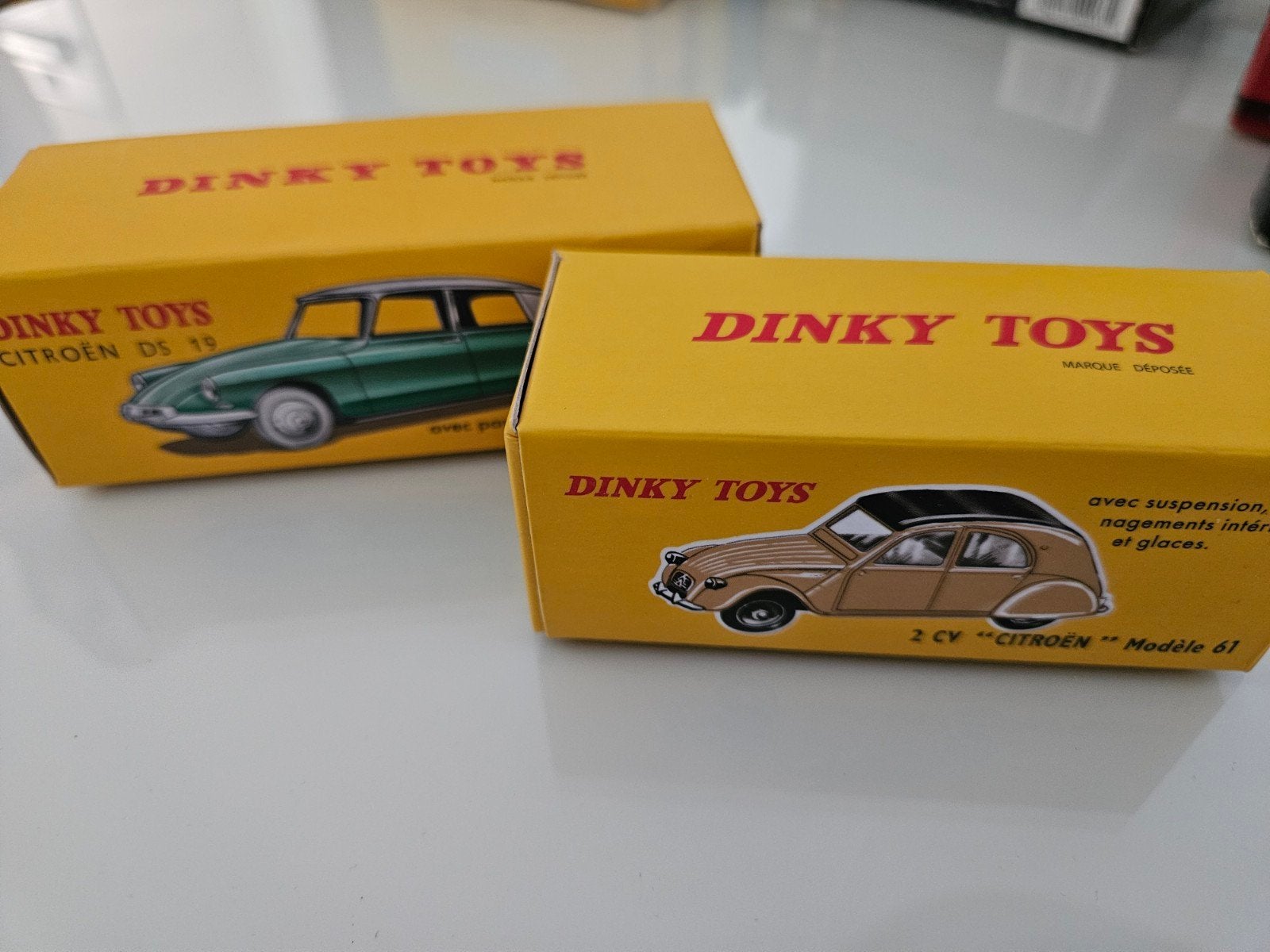 Dinky Toys Citroën 2CV en DS 19 - Nieuw in doos, Overige merken, Auto, Verzenden, 1:32 tot 1:50