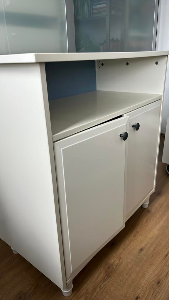 Simpele commode van IKEA, Kinderen en Baby's, Kinderkamer | Commodes en Kasten, Ophalen, Gebruikt, 50 tot 70 cm, 90 tot 105 cm