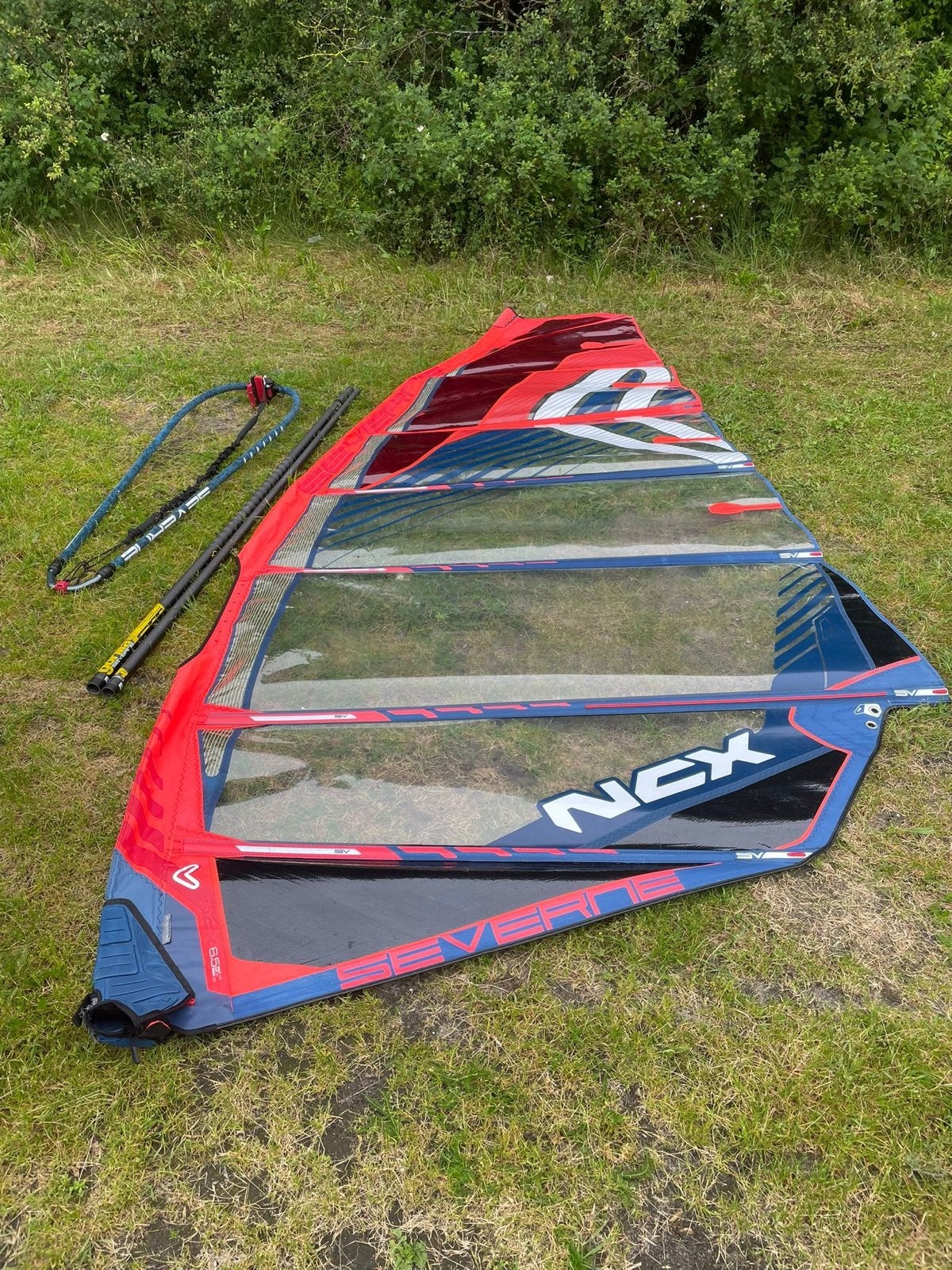 Severne NCX 6.5m2 zeil met mast en giek, Ophalen, Gebruikt, Met giek, 6.5 m² tot 8 m²