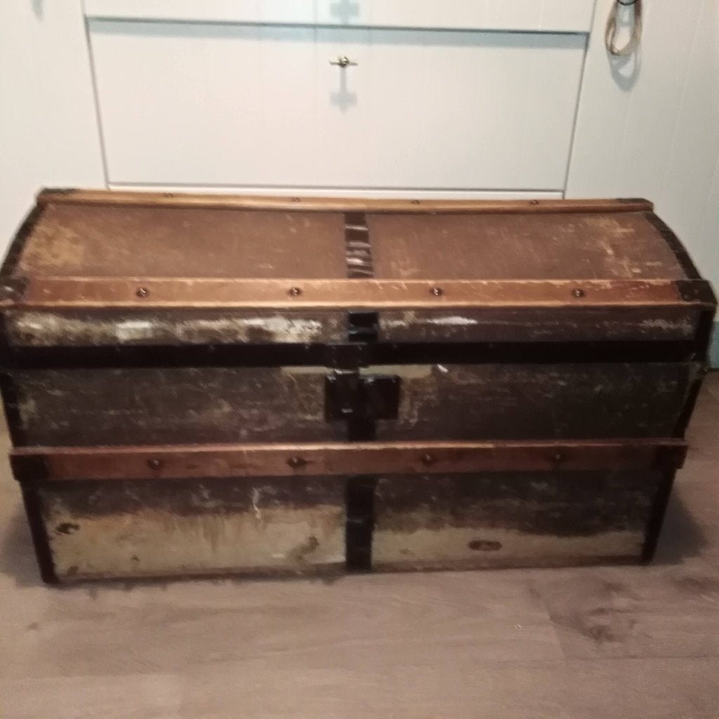 Grote robuuste oude antieke gebruikte kist, Ophalen, Gebruikt, 50 tot 100 cm, 50 tot 75 cm