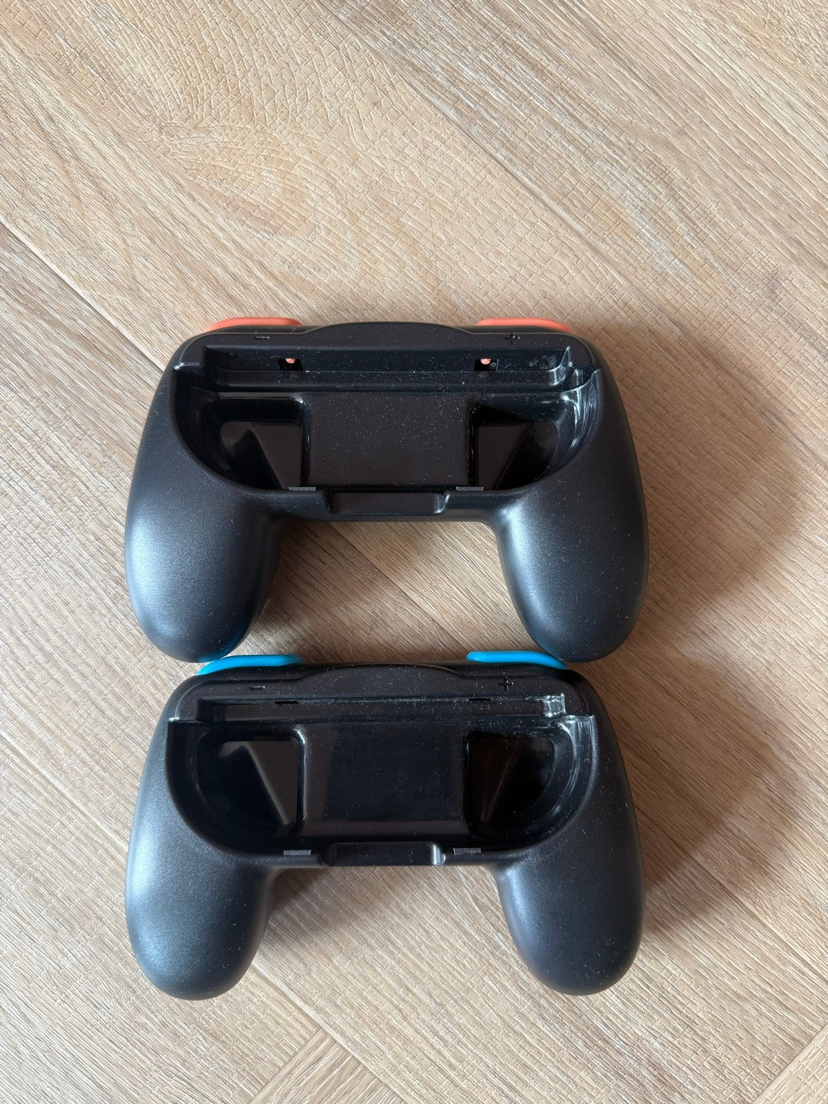 🎮 Nintendo Switch 2 Joy-Con Grips blauw & roze.