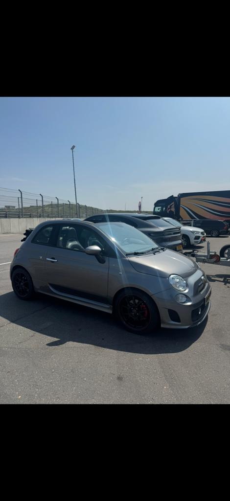 Fiat 500 1.4 T-jet Abarth CAUT 2011 Grijs 139.000km ., 15 km/l, 40 €/maand, Zwart, 4 cilinders