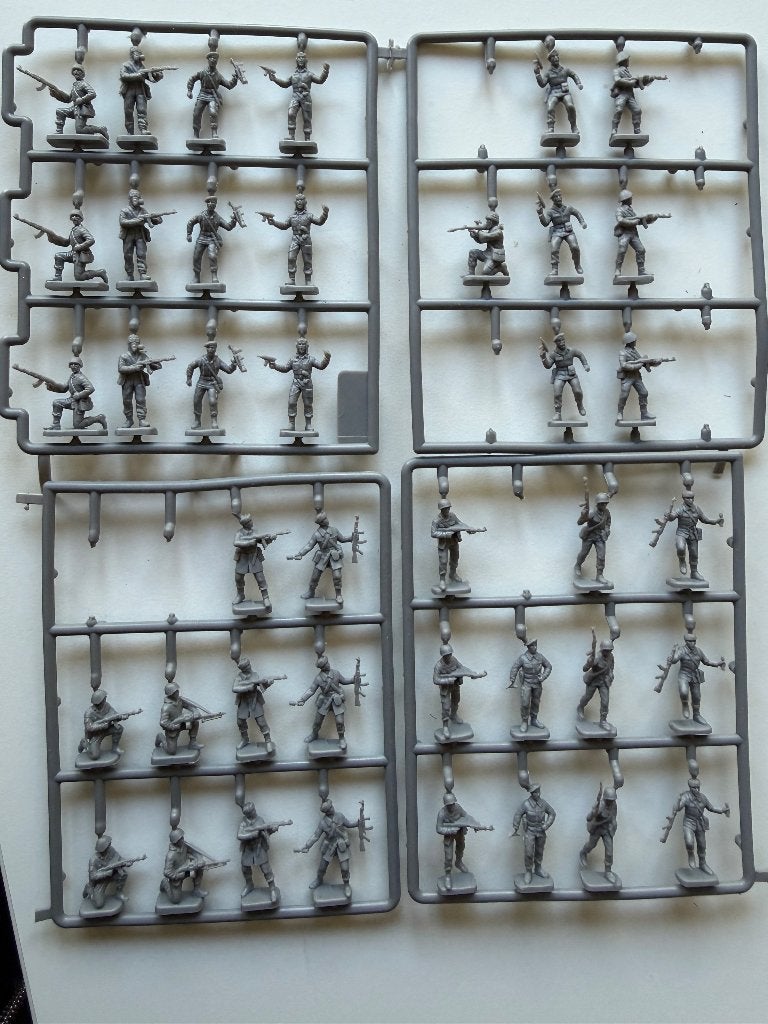 ESCI 1:72 Russen en Warschau Pact troepen, Overige merken, 1:50 of kleiner, Overige typen, Ophalen of Verzenden