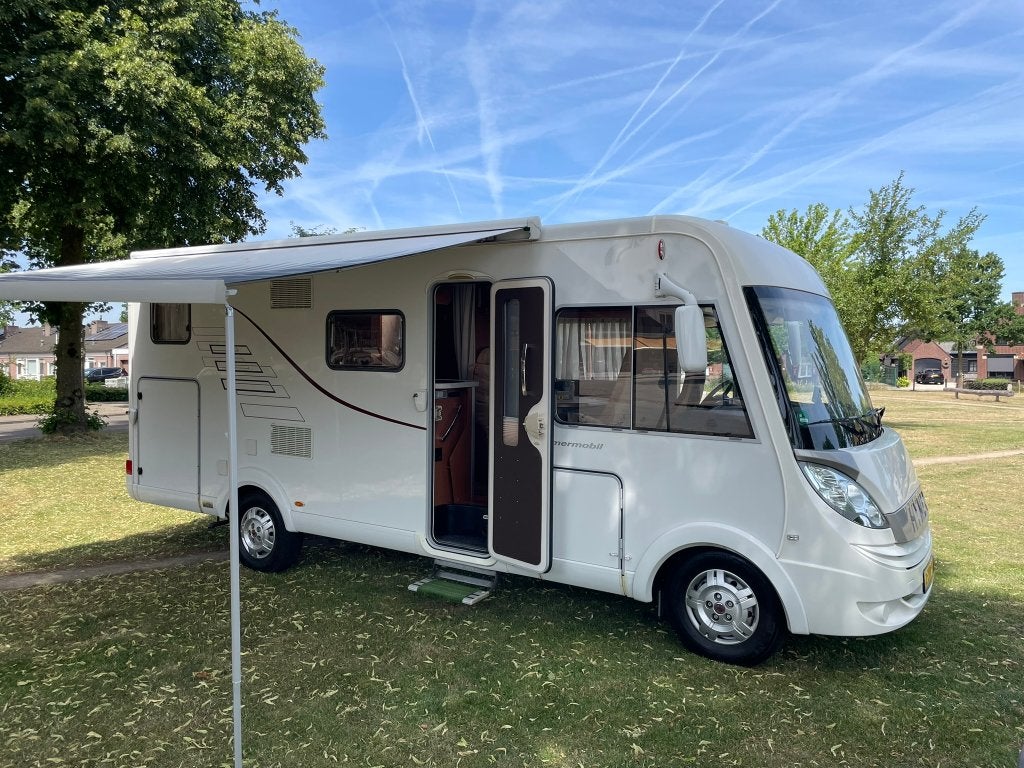 Caravans And Camping Hymer