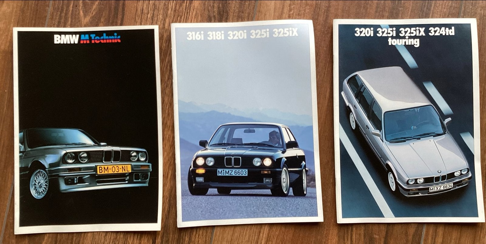 BMW E30 M Technic Brochures (1988), Ophalen of Verzenden, Gelezen, BMW