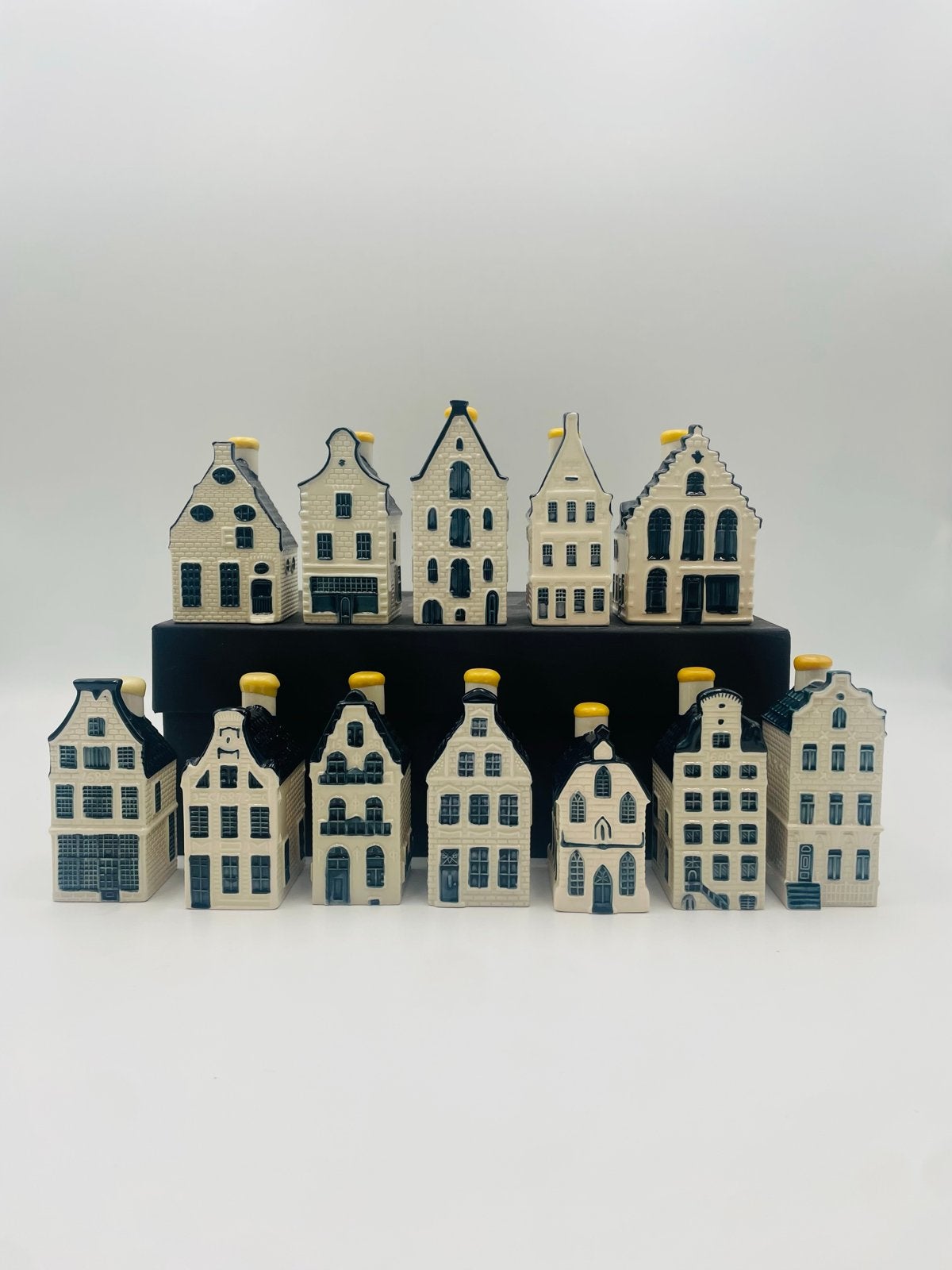 KLM huisjes - Diverse huisjes uit de collectie, Verzamelen, KLM Huisjes, Ophalen of Verzenden, Gebruikt, 1 t/m 20, Gevuld