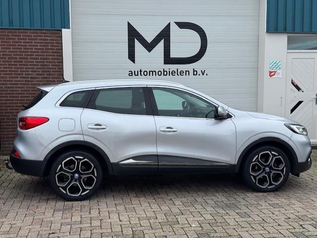 Renault Kadjar 1.2 TCe Bose Sport edition - Panoramadak -LED, Voorwielaandrijving, Kadjar, Stof, Gebruikt