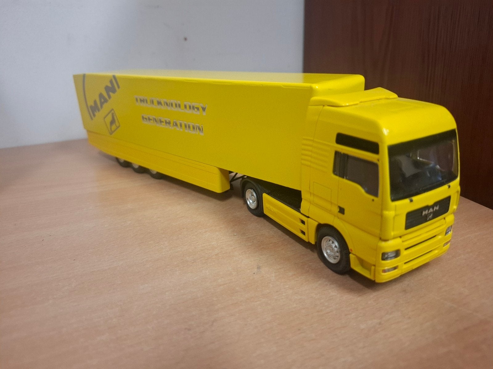 Man Tgx  demo Conrad 1:50, Hobby en Vrije tijd, Modelauto's | 1:50, Ophalen of Verzenden, Bus of Vrachtwagen, Conrad