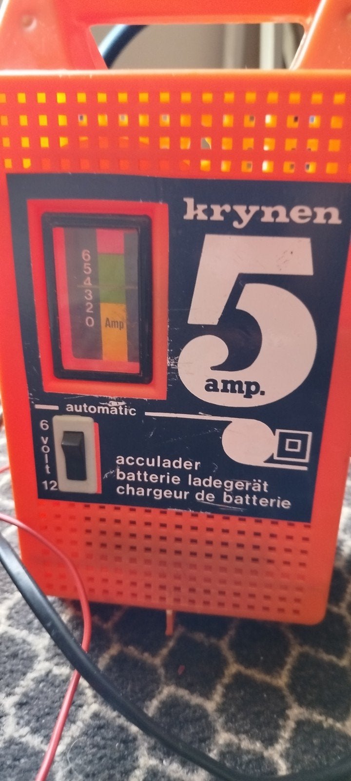 Krynen 5 Amp Acculader 6V/12V voor Auto en Motor, Gebruikt, Universele onderdelen