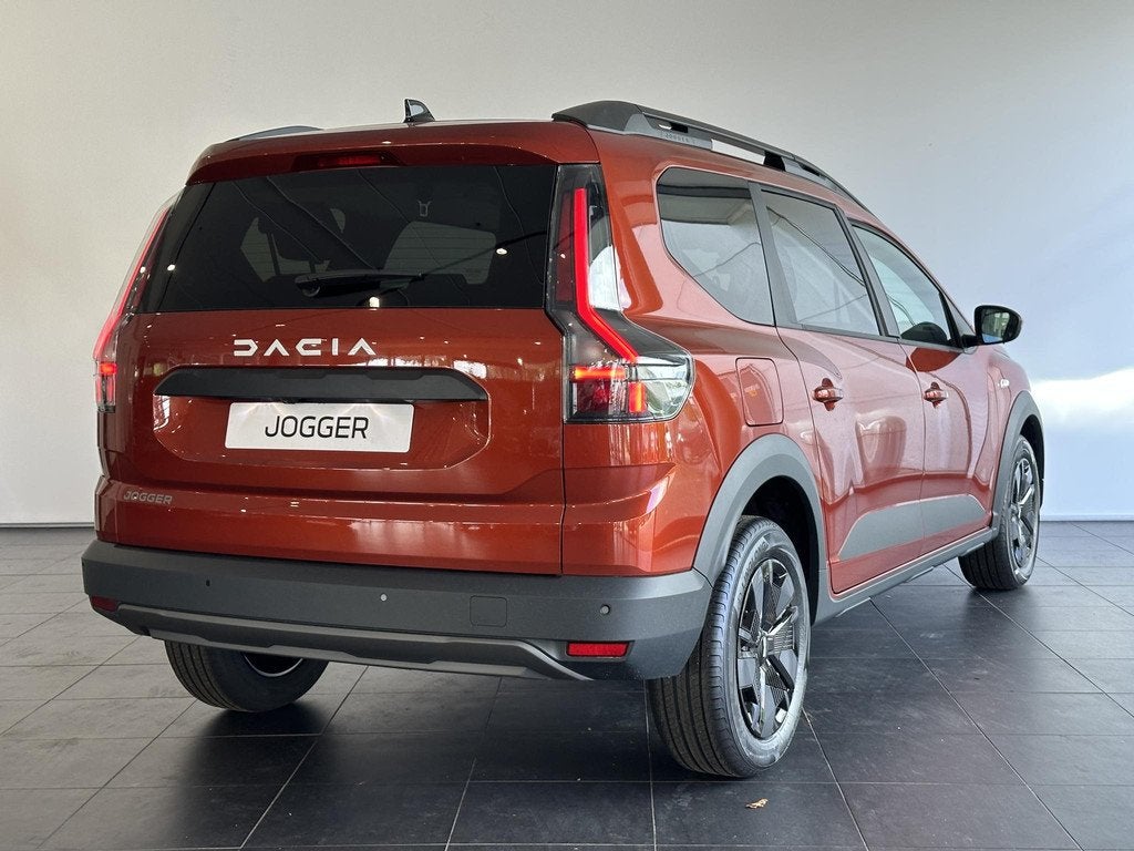 Dacia Jogger 1.0 TCe 110 expression 7p. VOORRAADVOORDEEL | P, Auto's, Dacia, Stof, Met garantie (alle), 7 stoelen, Bedrijf