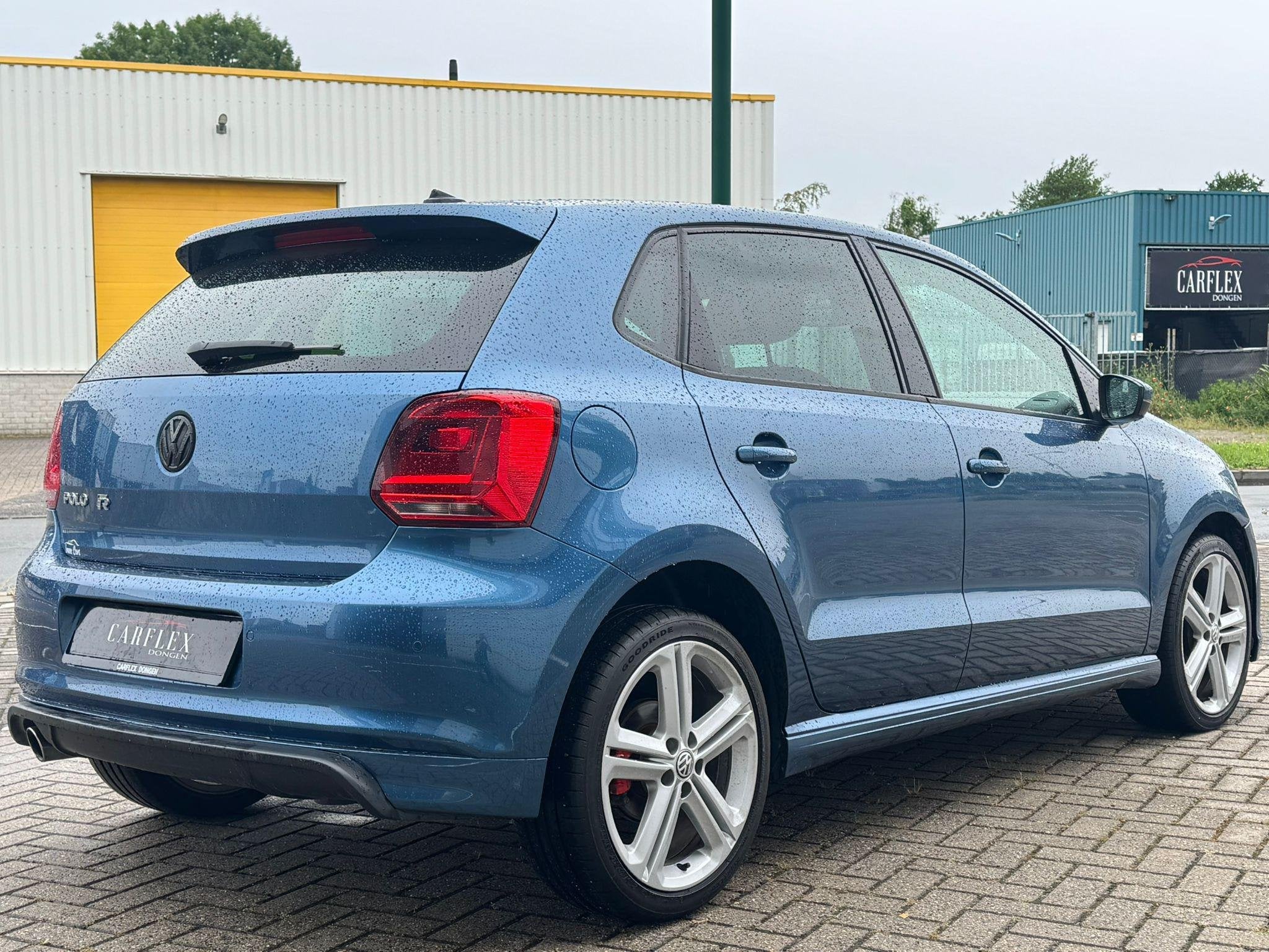 Volkswagen Polo 1.2 TSI R-line, Auto's, Volkswagen, Stof, Gebruikt, Euro 6, 4 cilinders