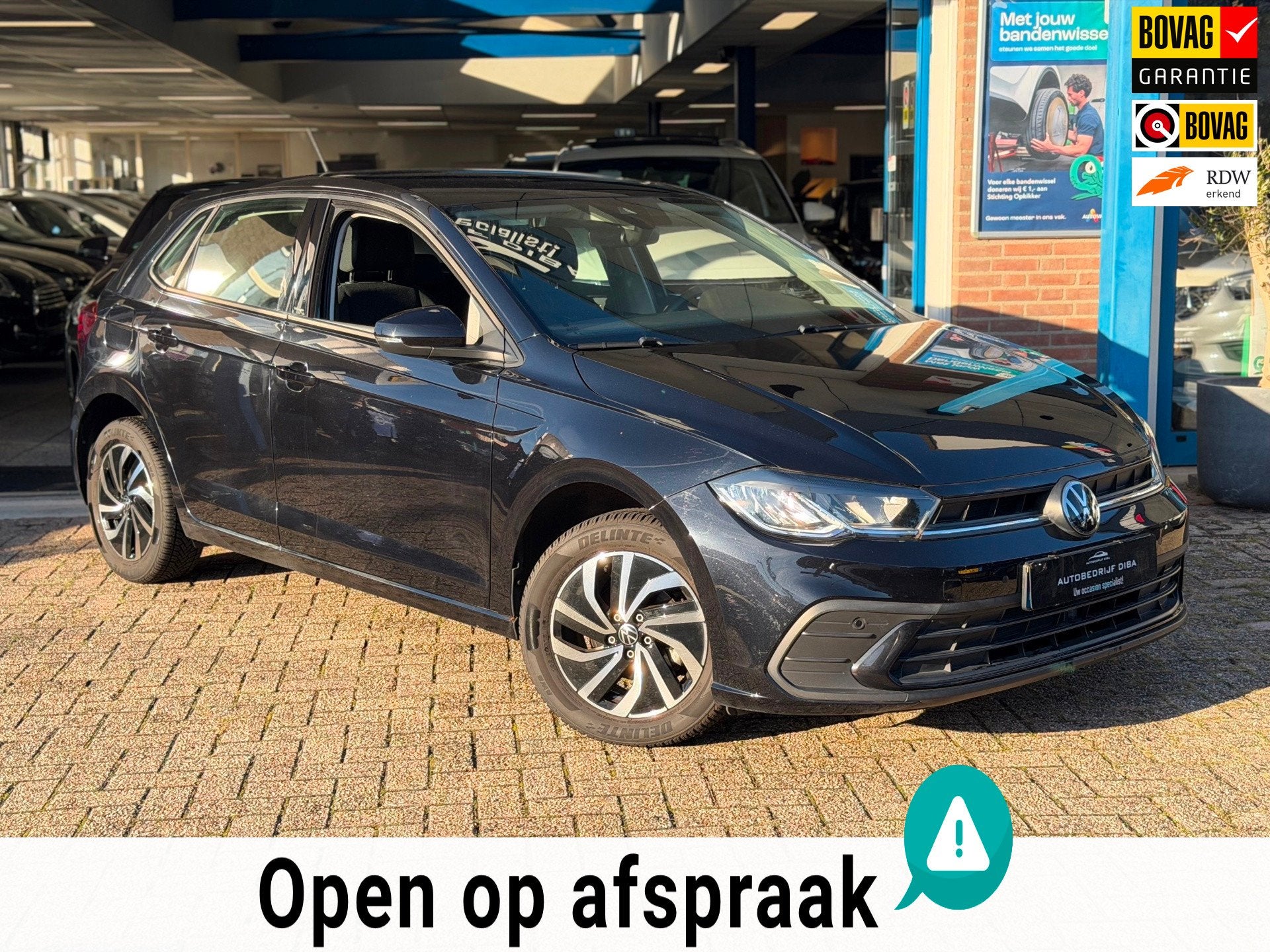Volkswagen POLO 1.0 TSI Style 2022 ZWART NAVI CLIMA LM NAP!, Voorwielaandrijving, Dealer onderhouden, Stof, Gebruikt