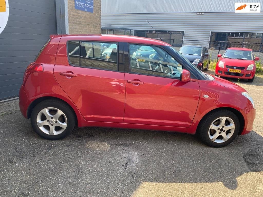 Suzuki Swift 1.3 Cool, Auto's, Voorwielaandrijving, Dealer onderhouden, Swift, Origineel Nederlands