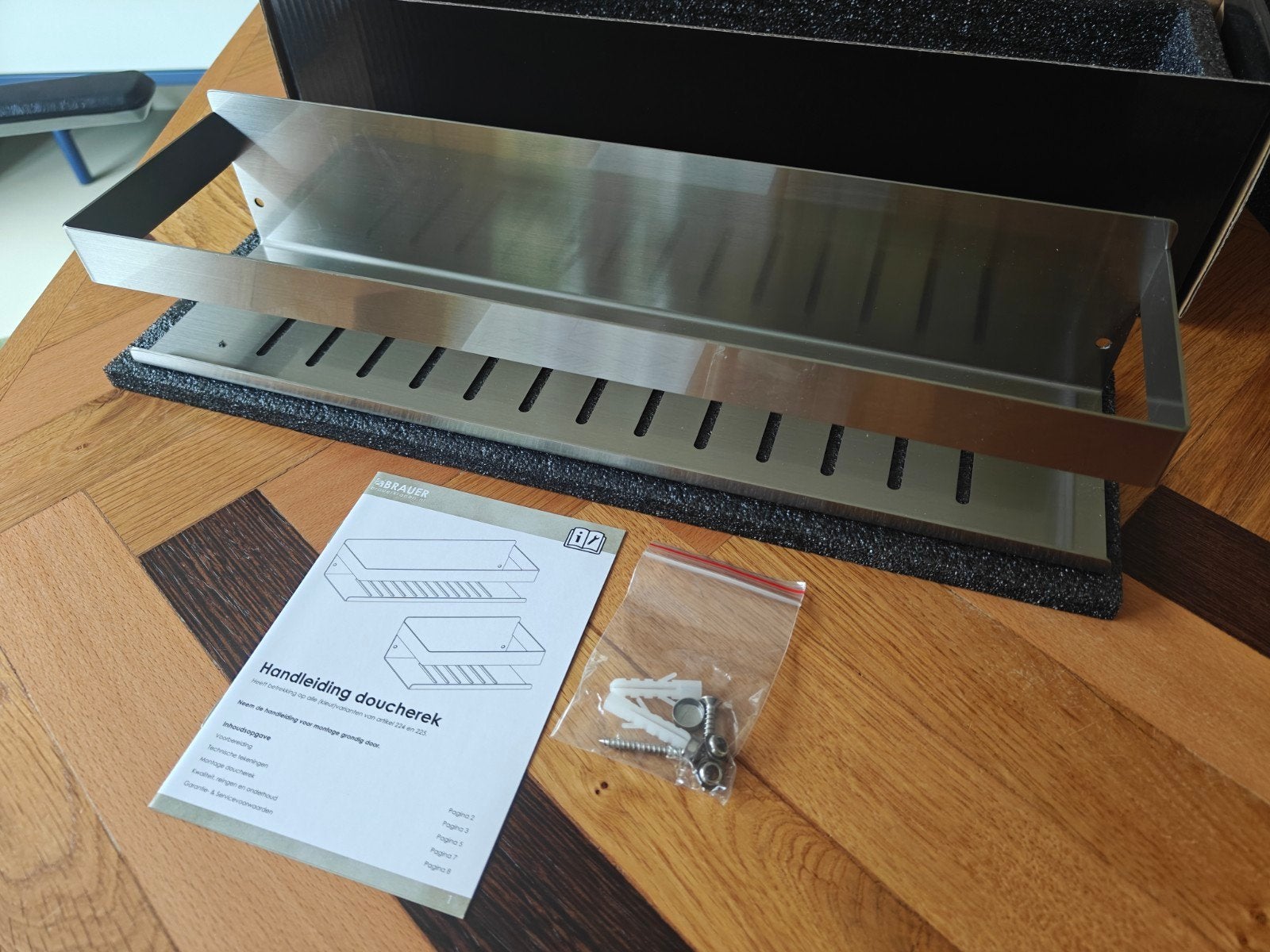Brauer Doucherek RVS - Nieuw in doos, Overige merken, Nieuw, Ophalen of Verzenden, Douche-accessoire