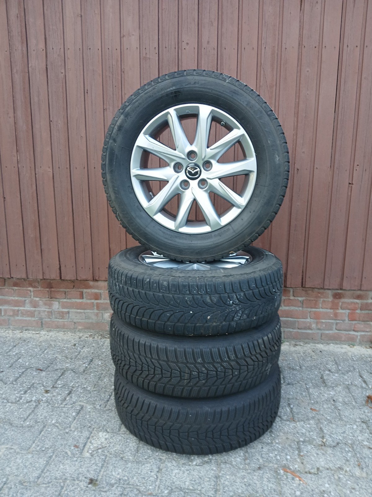 Winterbanden met velgen voor Mazda CX-5 - Hankook 225/65R17, Auto-onderdelen, Ophalen, Gebruikt, Banden en Velgen, 17 inch