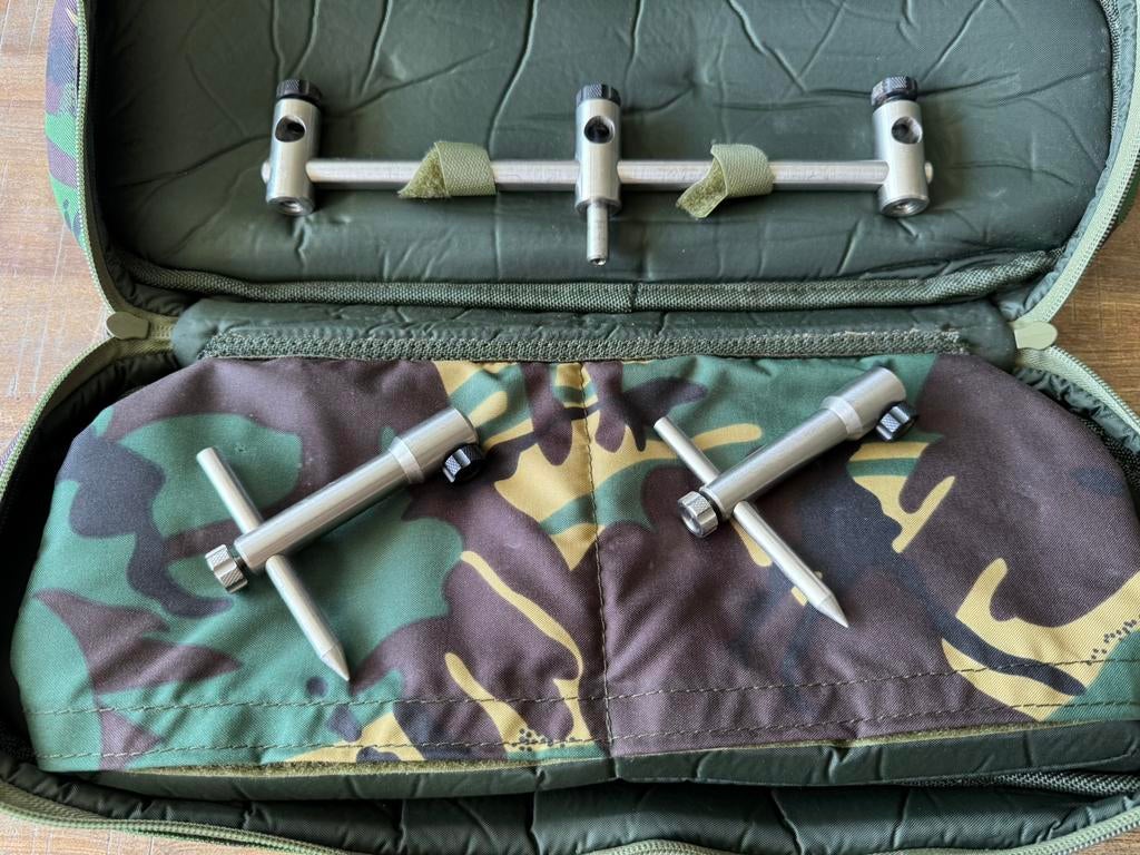 Custom Angling Solutions Rod Pod., Watersport en Boten, Hengelsport | Karpervissen, Ophalen, Zo goed als nieuw