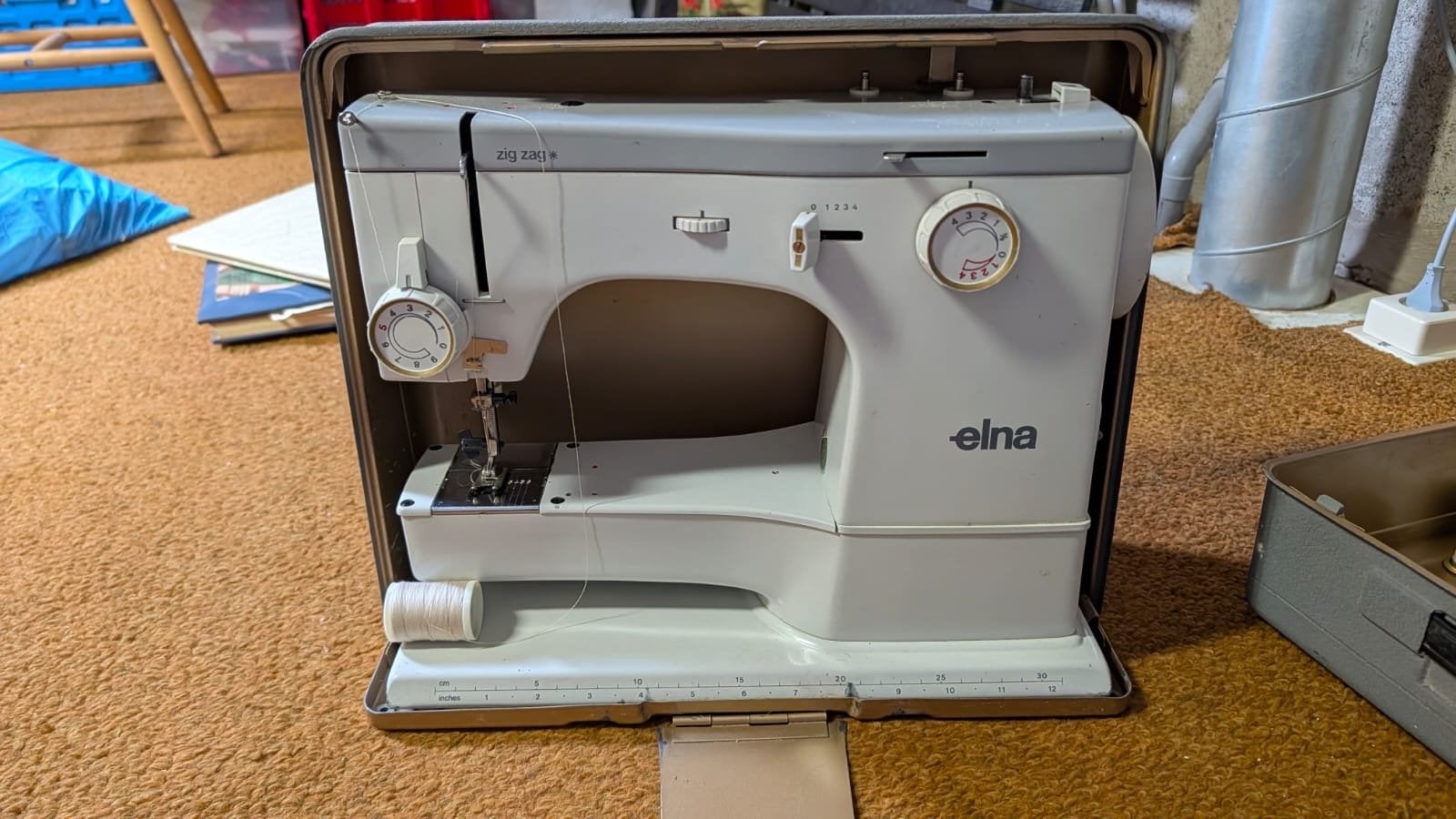 Elna Naaimachine met Koffer - Vintage Model, Ophalen, Gebruikt, Naaimachine, Overige merken