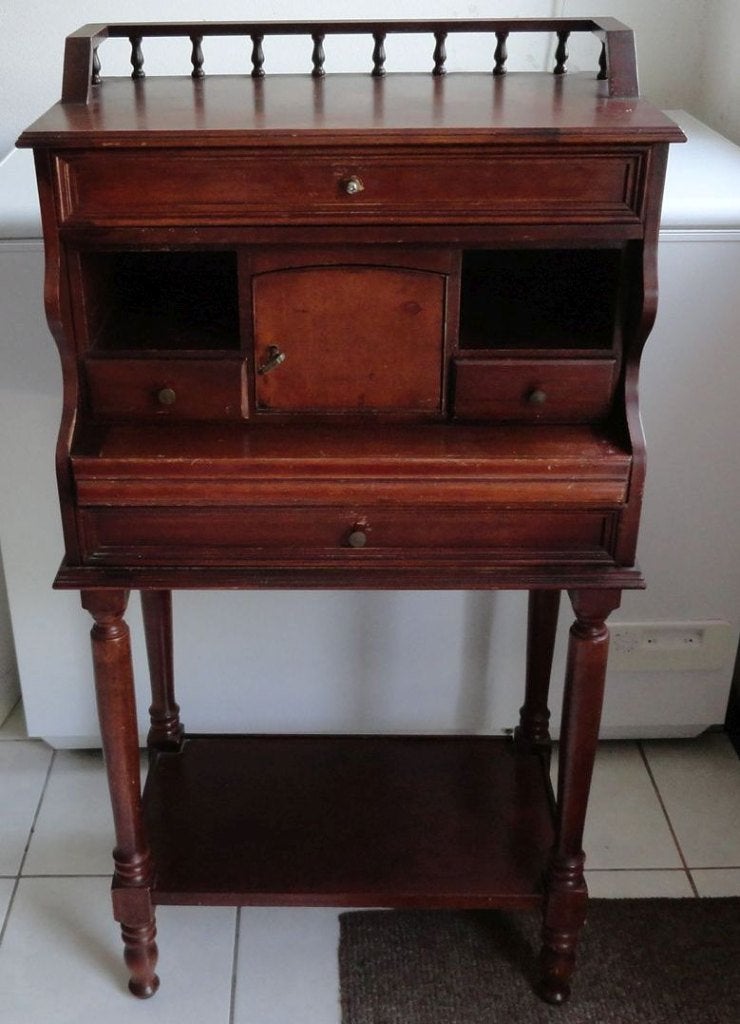 Secretaire, mini secretaire antiek bijzonder exemplaar, Ophalen