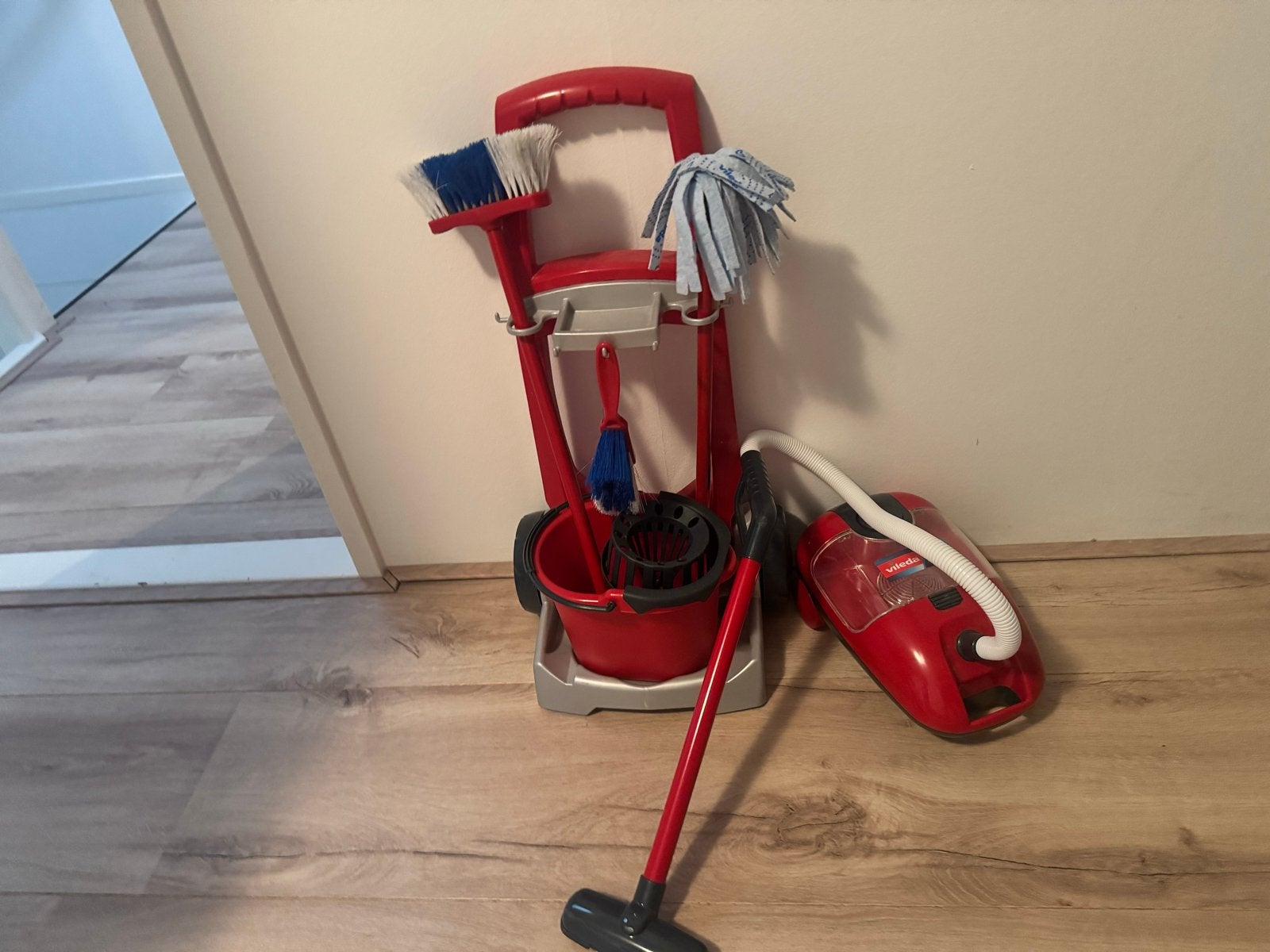 Speelgoed schoonmaakset met stofzuiger, Ophalen, Gebruikt, Jongen of Meisje