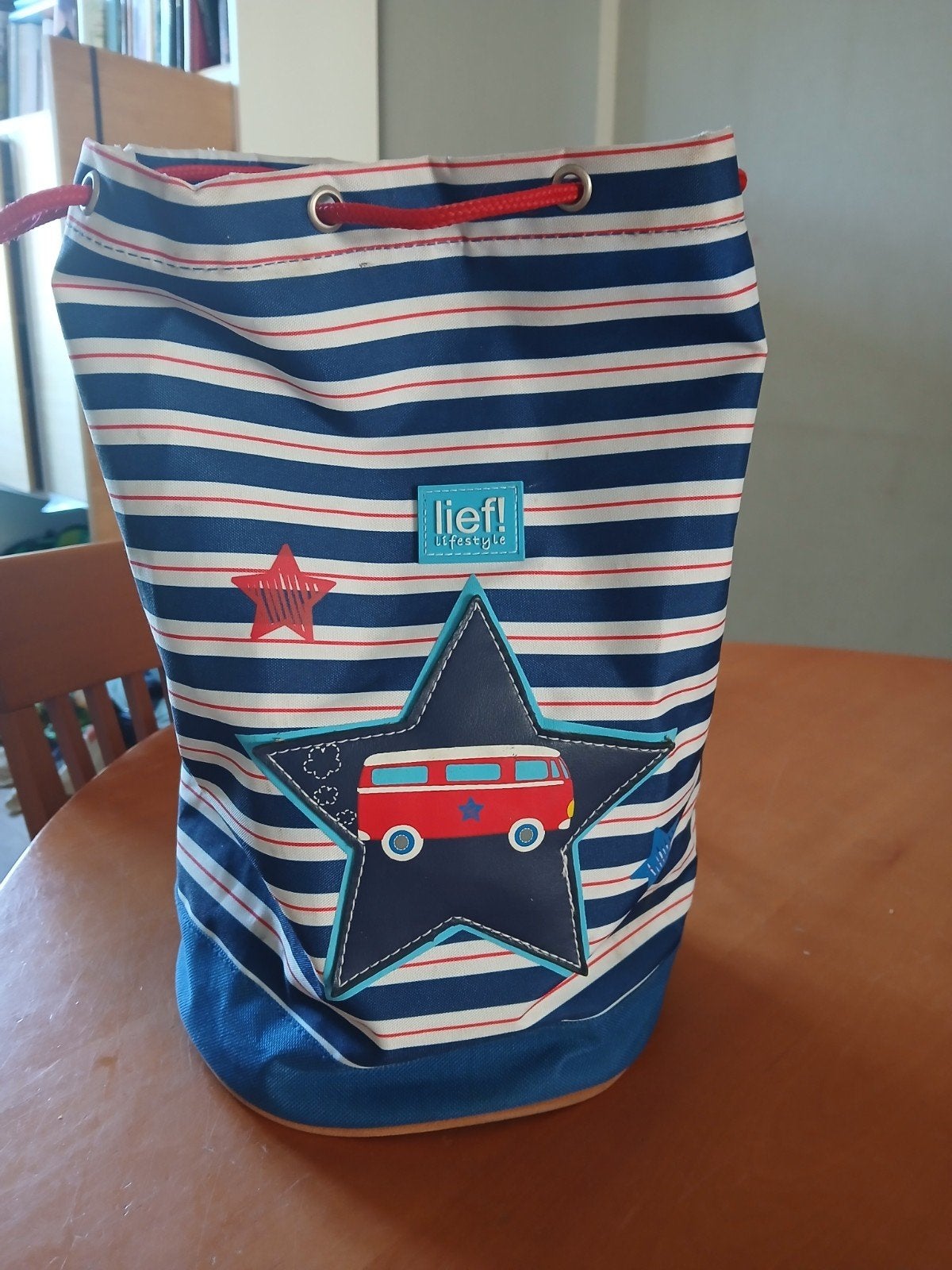 Lief! lifestyle verzorgingstas / luiertas met trekkoord, Kinderen en Baby's, Luiertassen, Verzorgingstas, Overige merken, Opvouwbaar