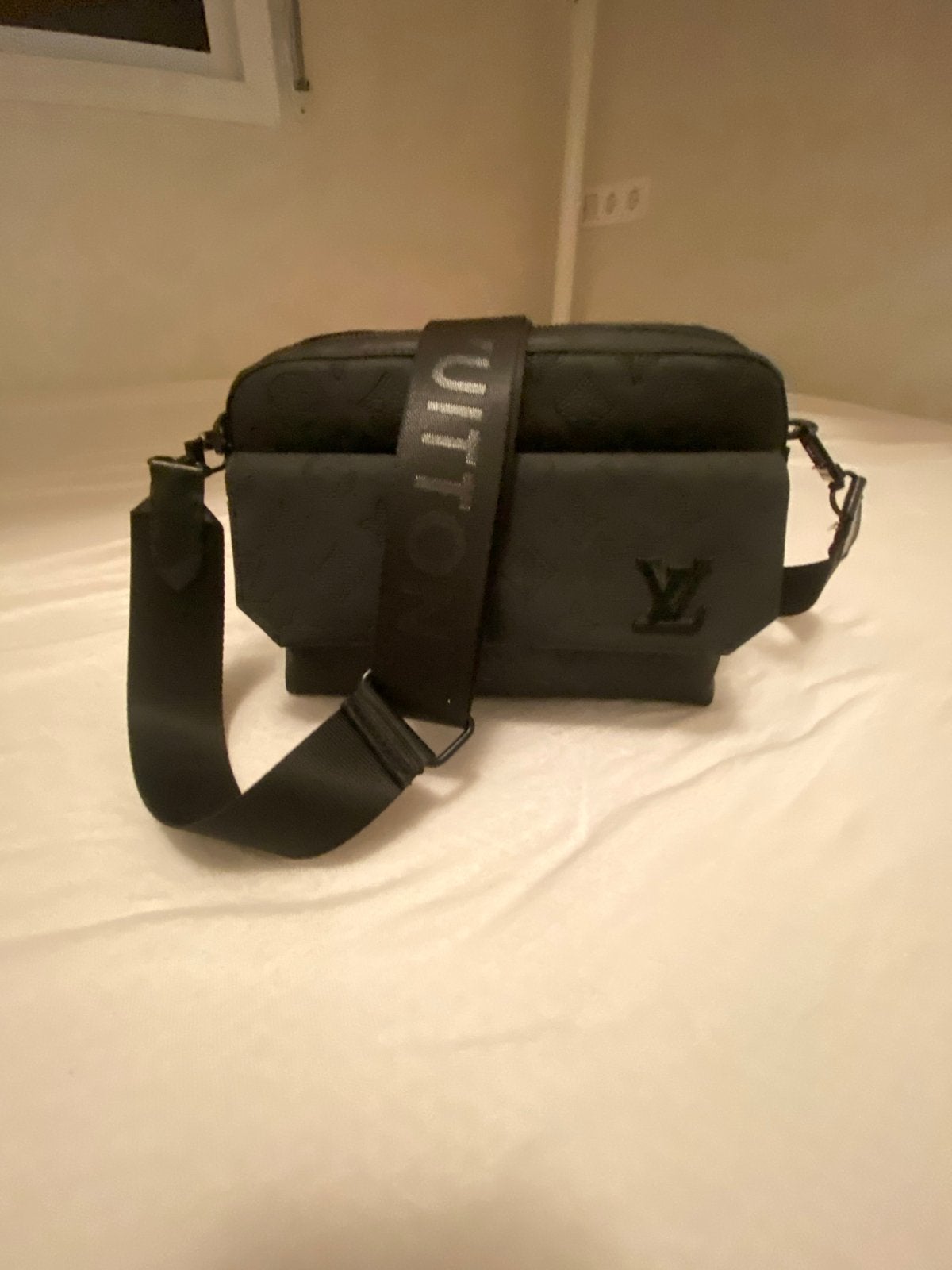 Louis Vuitton Heren Heuptas - Zwart Monogram, Ophalen of Verzenden, Zo goed als nieuw, Zwart, Overige merken