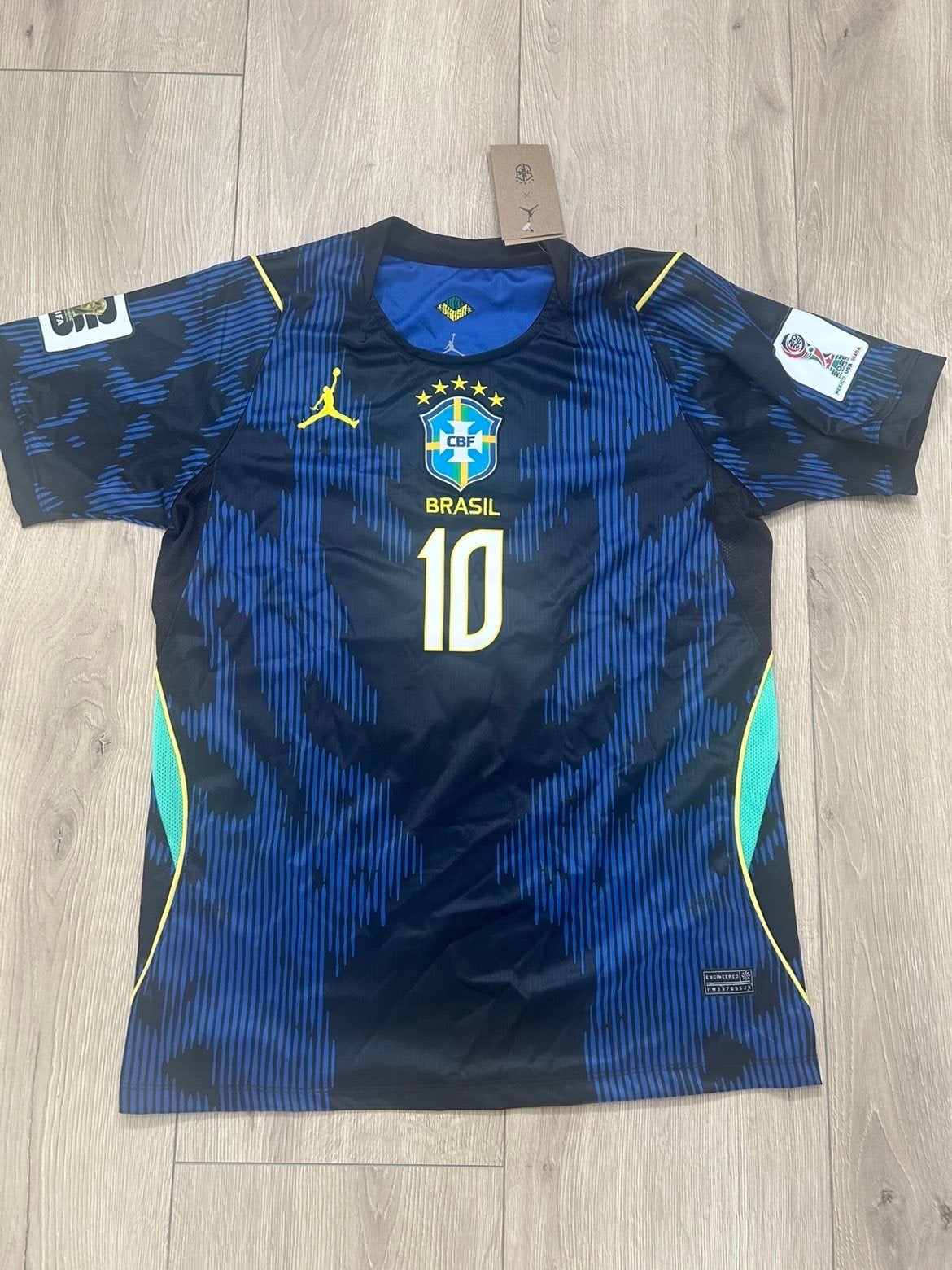 Voetbalshirt Brazilië Neymar Maat M, Kleding | Heren, Sportkleding, Ophalen, Maat 48/50 (M), Zwart, Nieuw