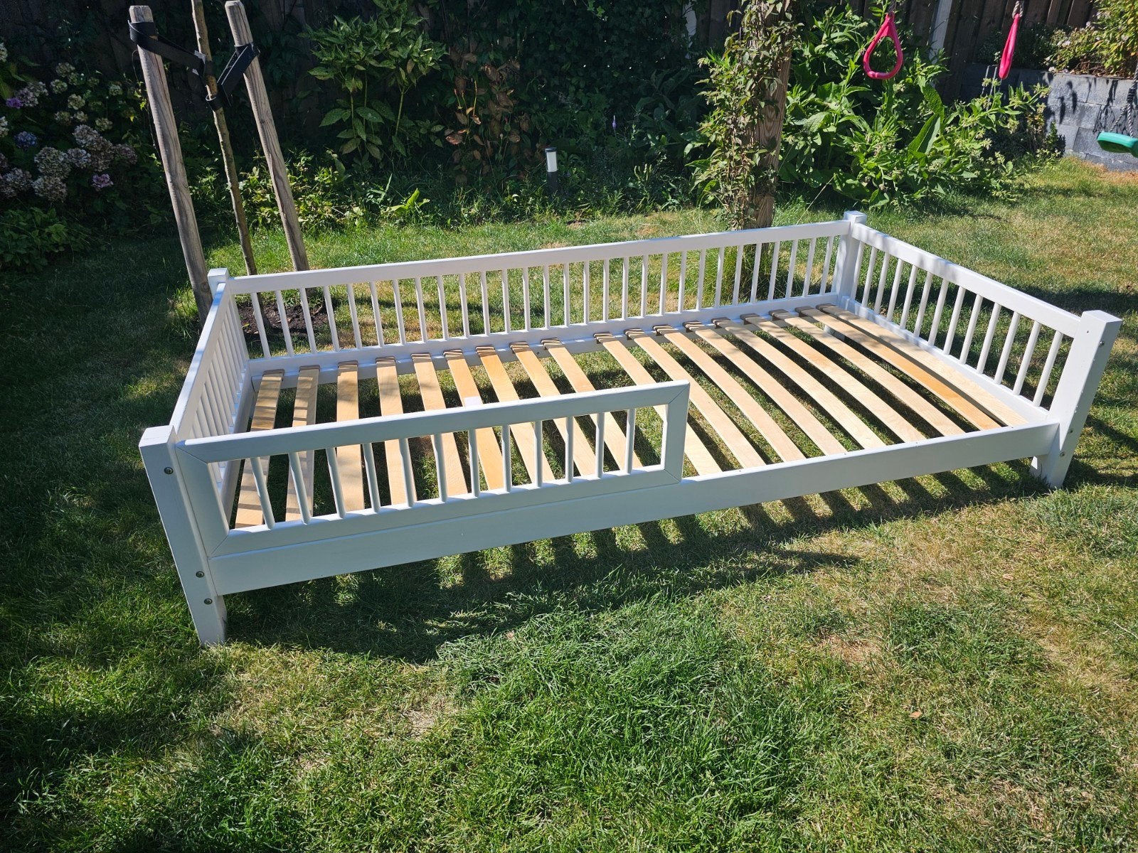 Petit Puk Kinder/Junior bed 90x190 cm inclusief matras, Kinderen en Baby's, Kinderkamer | Bedden, 85 tot 100 cm, Zo goed als nieuw