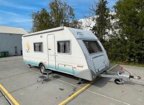 Eifelland E500 caravan met stapelbed & mover, Mover, Treinzit, 750 - 1000 kg, Dwars-stapelbed