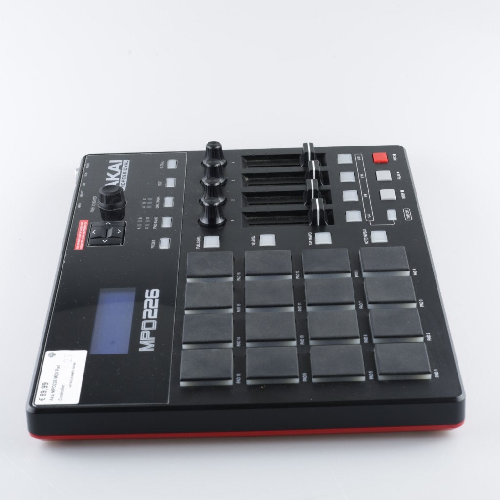 Akai MPD226 MIDI Pad Controller, Akai, Zo goed als nieuw, Support@akai.com, Akai Professional
200 Scenic View Drive
Suite 201
Cumberland, RI 02864
United States