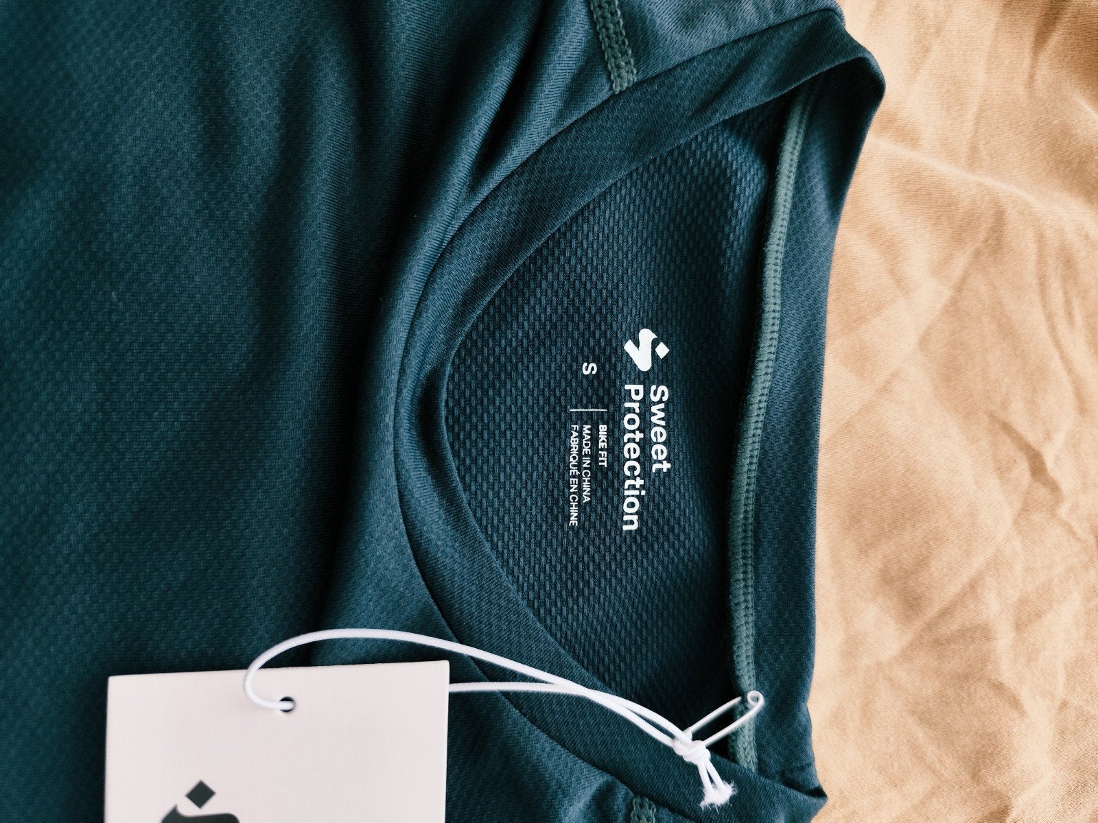 Nieuw: Sweet Protection shirt maat S (bike fit) in groen, Sweet Protection, Verzenden, Overige typen, Nieuw