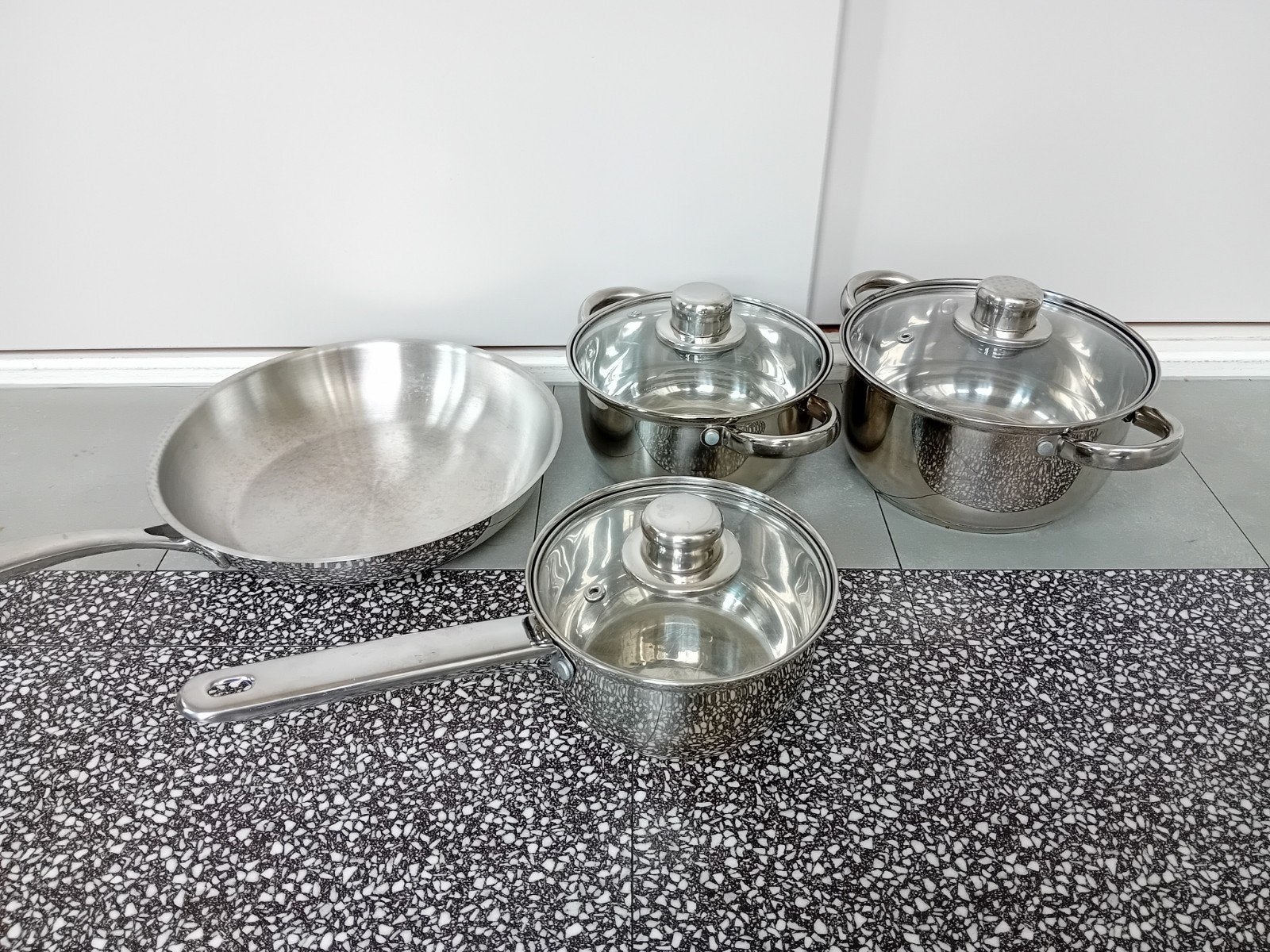 Excellent Houseware Pannenset - RVS, Inductie Geschikt, Caravans en Kamperen, Camper-accessoires, Ophalen of Verzenden, Gebruikt