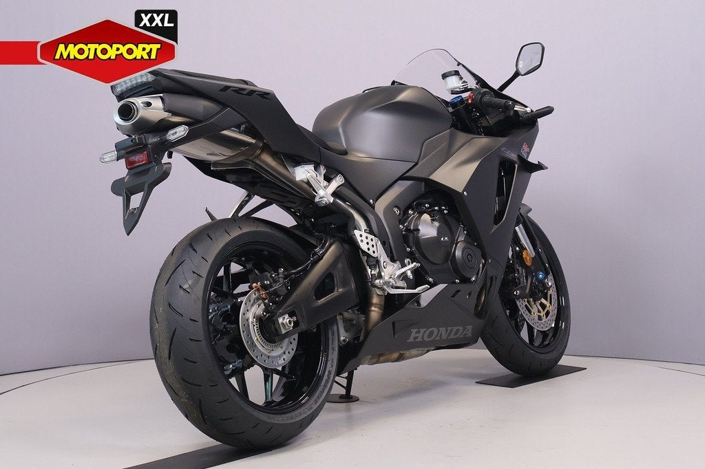 Honda CBR 600 RR (bj 2026), Honda Motor Europe Ltd, Bedrijf, Sport, Customer.service@honda-eu.com