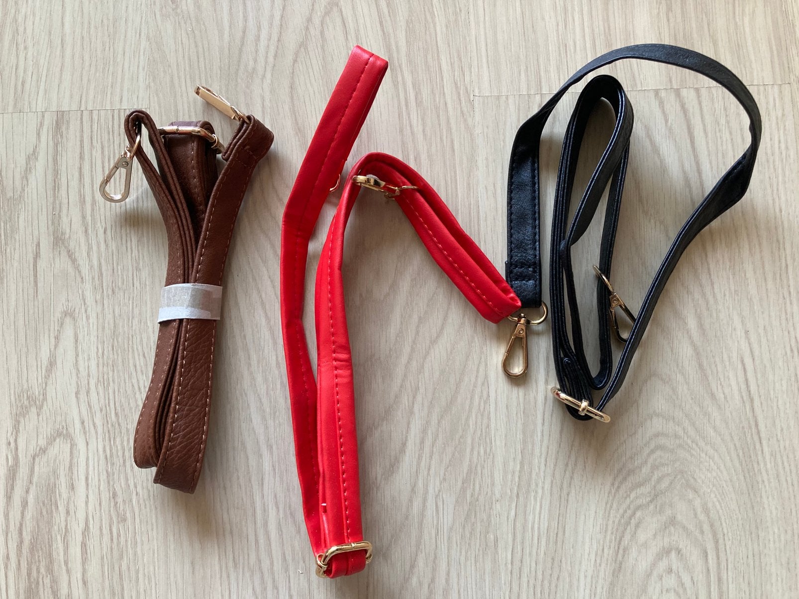 3 tassen riemen, Ophalen of Verzenden, Nieuw, Rood, Overige typen