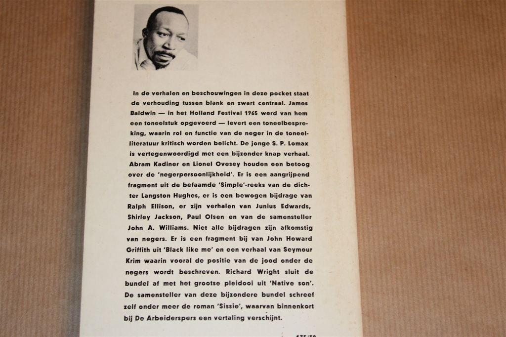 De Zwarte Woede [1967] — Verhalen en Artikelen — Williams, Boeken, Ophalen of Verzenden, Gelezen
